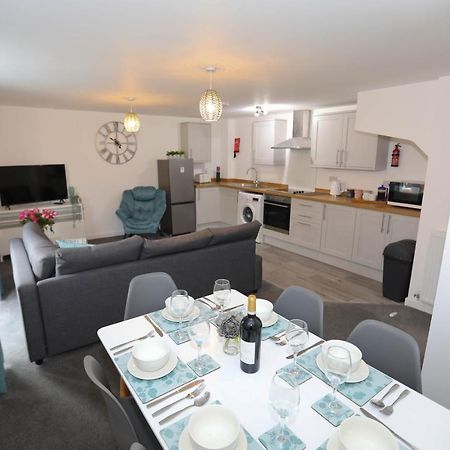 Exmouth - Apartment 2, Strand House - Modern 2 Bedroom Apartment, Perfect Location For Access To Beach & Town Centre - Sleeps 4 Guests - Hosted By Rentmyhouse Ngoại thất bức ảnh