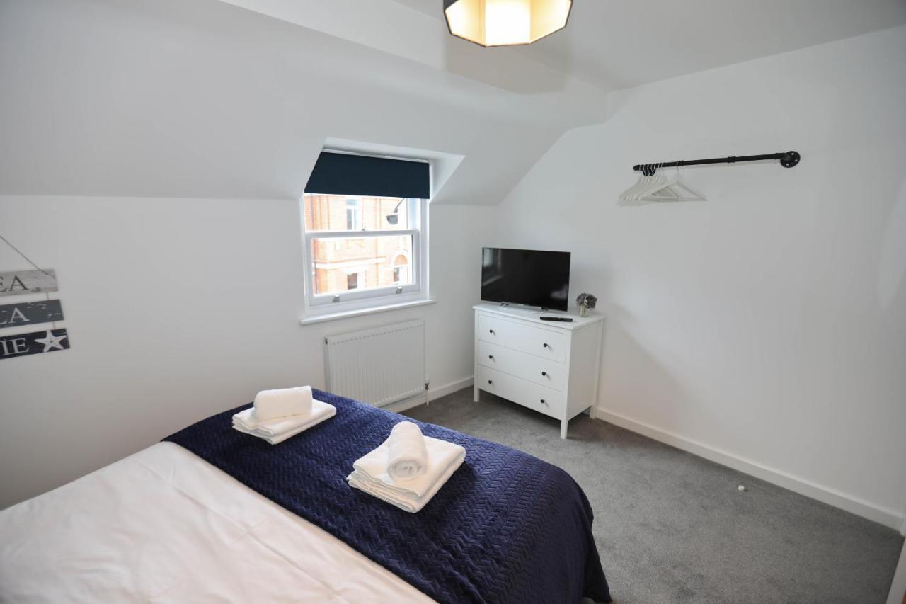 Exmouth - Apartment 2, Strand House - Modern 2 Bedroom Apartment, Perfect Location For Access To Beach & Town Centre - Sleeps 4 Guests - Hosted By Rentmyhouse Ngoại thất bức ảnh
