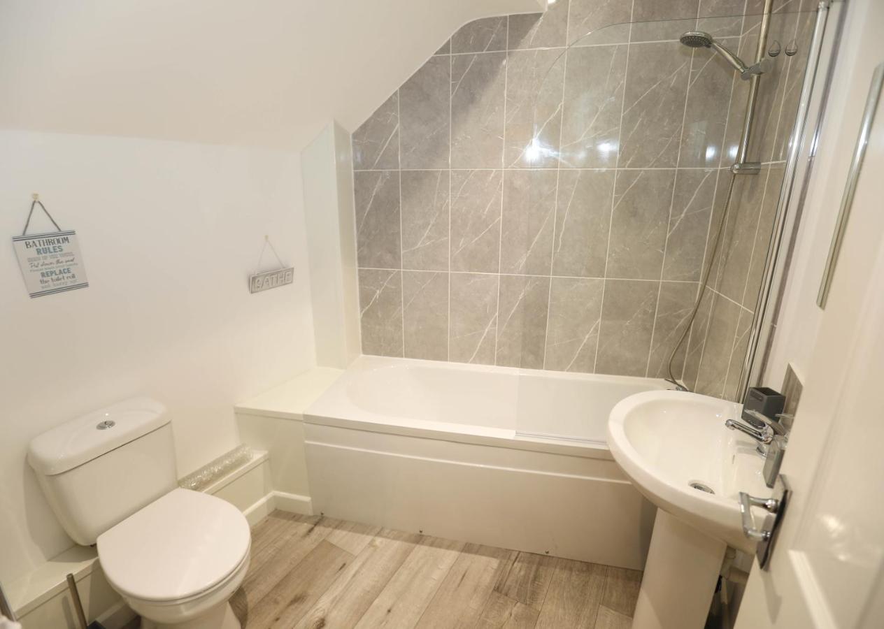 Exmouth - Apartment 2, Strand House - Modern 2 Bedroom Apartment, Perfect Location For Access To Beach & Town Centre - Sleeps 4 Guests - Hosted By Rentmyhouse Ngoại thất bức ảnh