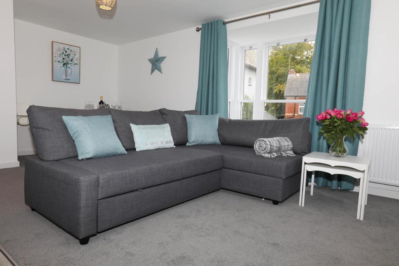 Exmouth - Apartment 2, Strand House - Modern 2 Bedroom Apartment, Perfect Location For Access To Beach & Town Centre - Sleeps 4 Guests - Hosted By Rentmyhouse Ngoại thất bức ảnh